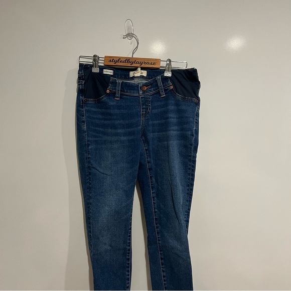 Madewell Maternity Side-Panel Skinny Jeans in Wendover Wash - Picture 6 of 9